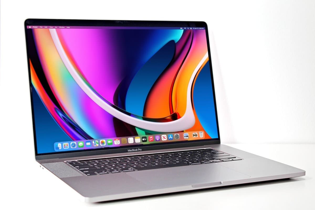 Apple MacBook Pro 13-inch 2019